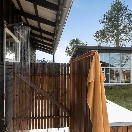 8853-glesborg-ravnsagervej-3 بيت للعطل *