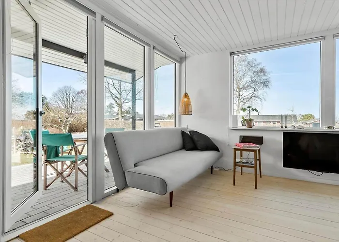 8853-glesborg-ravnsagervej-3 *
